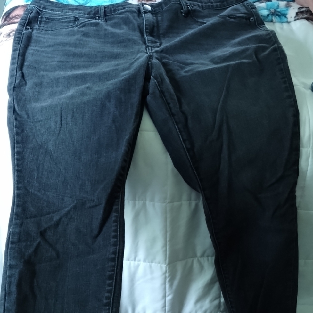 Universal Thread Women's Dark Gray Straight Leg Jeans